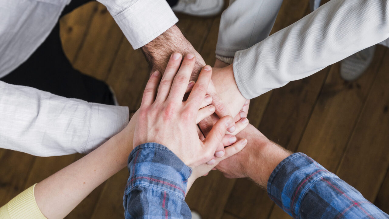 Ettevõtluskonkursi „Ettevõtluse auhind“ aasta pereettevõtte nominendid tõdevad, et perekonna ühine missioon on see, mis on neid kandnud kaugemale kui ükskõik milline muu ettevõtlusvorm. Foto: Freepik